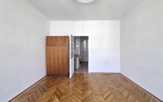 Studentenhit! ruhige und helle 1 Zimmer Wohnung