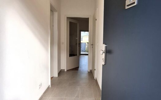 2 Zimmer Dachgeschoßwohnung mit Balkon inkl. Garage